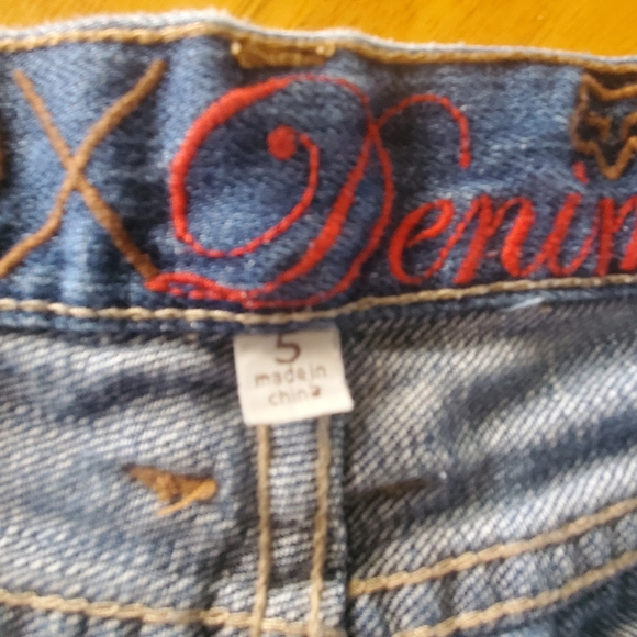 Bermuda shorts - Picture 5 of 6